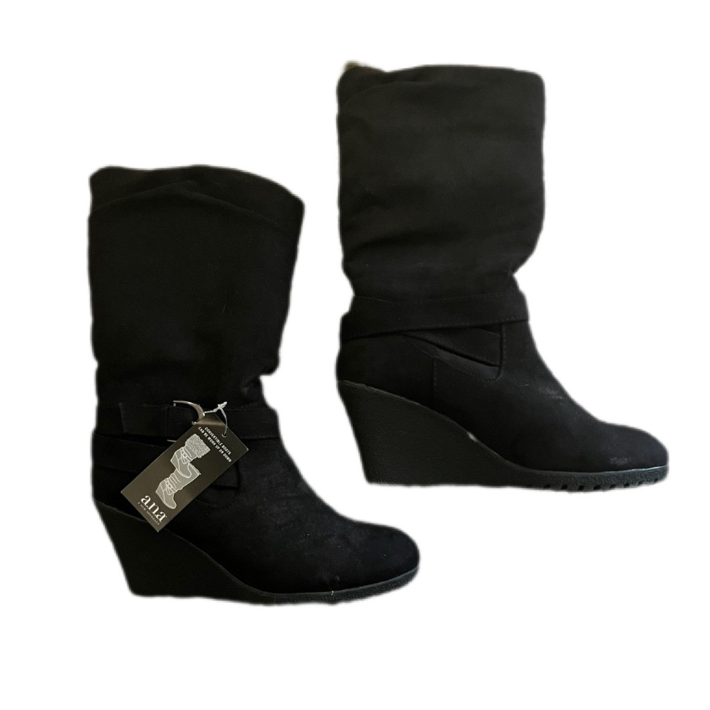 NWT A.N.A. Fur Trimmed Wedge Boot 8 - Picture 4 of 10